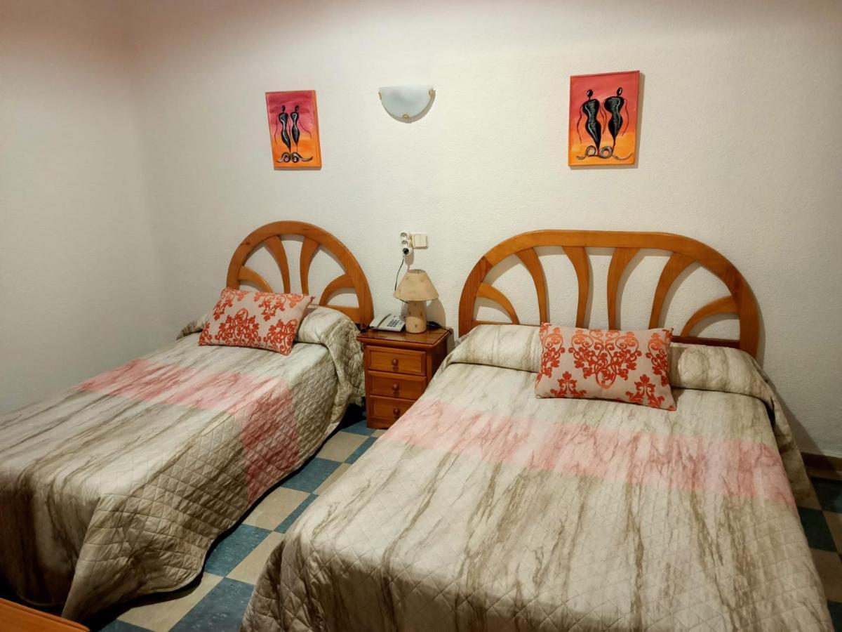 Hostal Continental Madrid Dış mekan fotoğraf