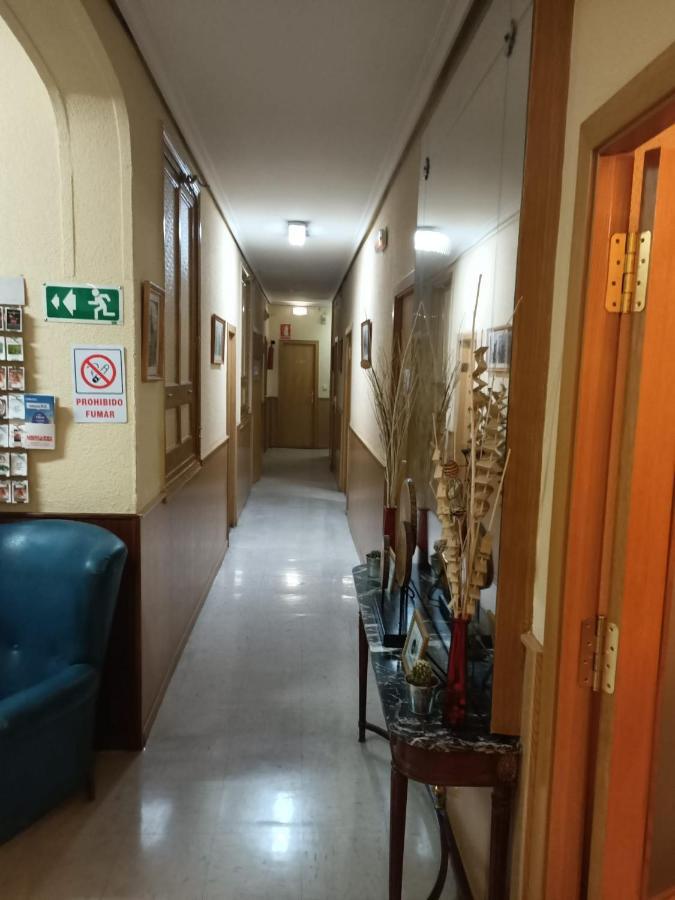 Hostal Continental Madrid Dış mekan fotoğraf